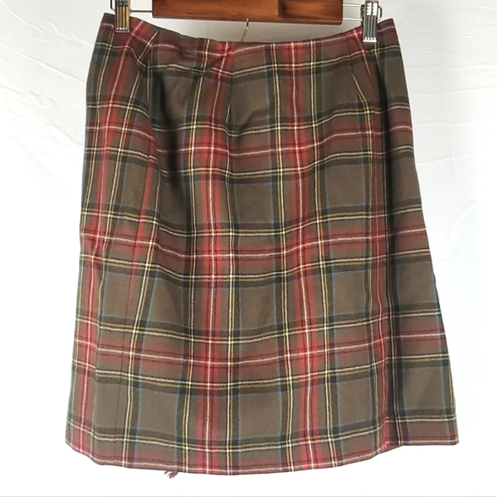 Vintage Rafaella Plaid Wool Skirt With Oversize Safety‎ Pin
